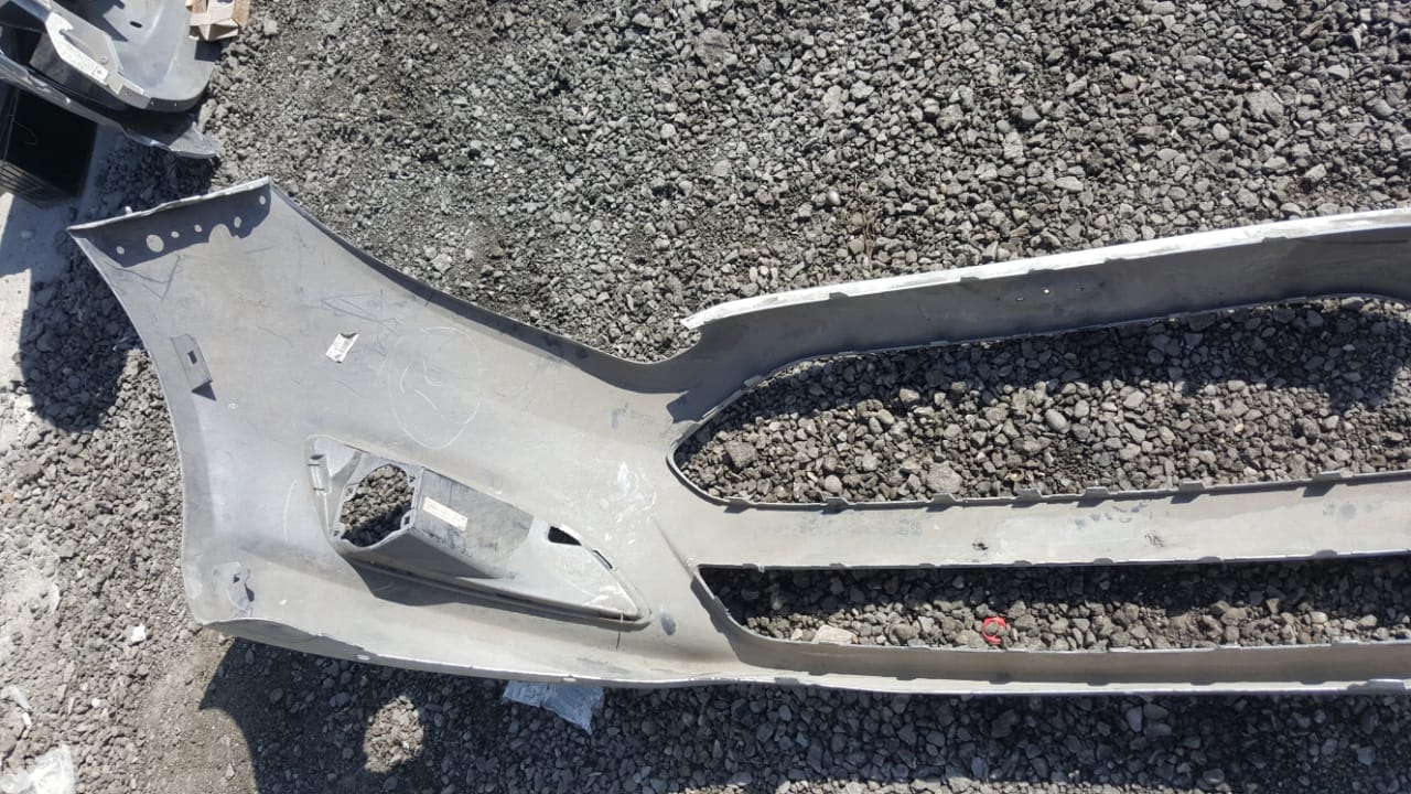 PARACHOQUES DELANTERO FORD FIESTA 2014 AL 2019